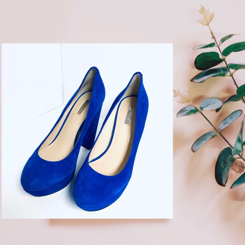 GUESS Blue Suede Platform Pumps